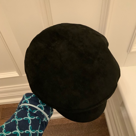 LACK OF COLOUR Lola Black Suede Conductor Cap Women’s LIKE NEW Worn 1X One Size - Picture 10 of 16